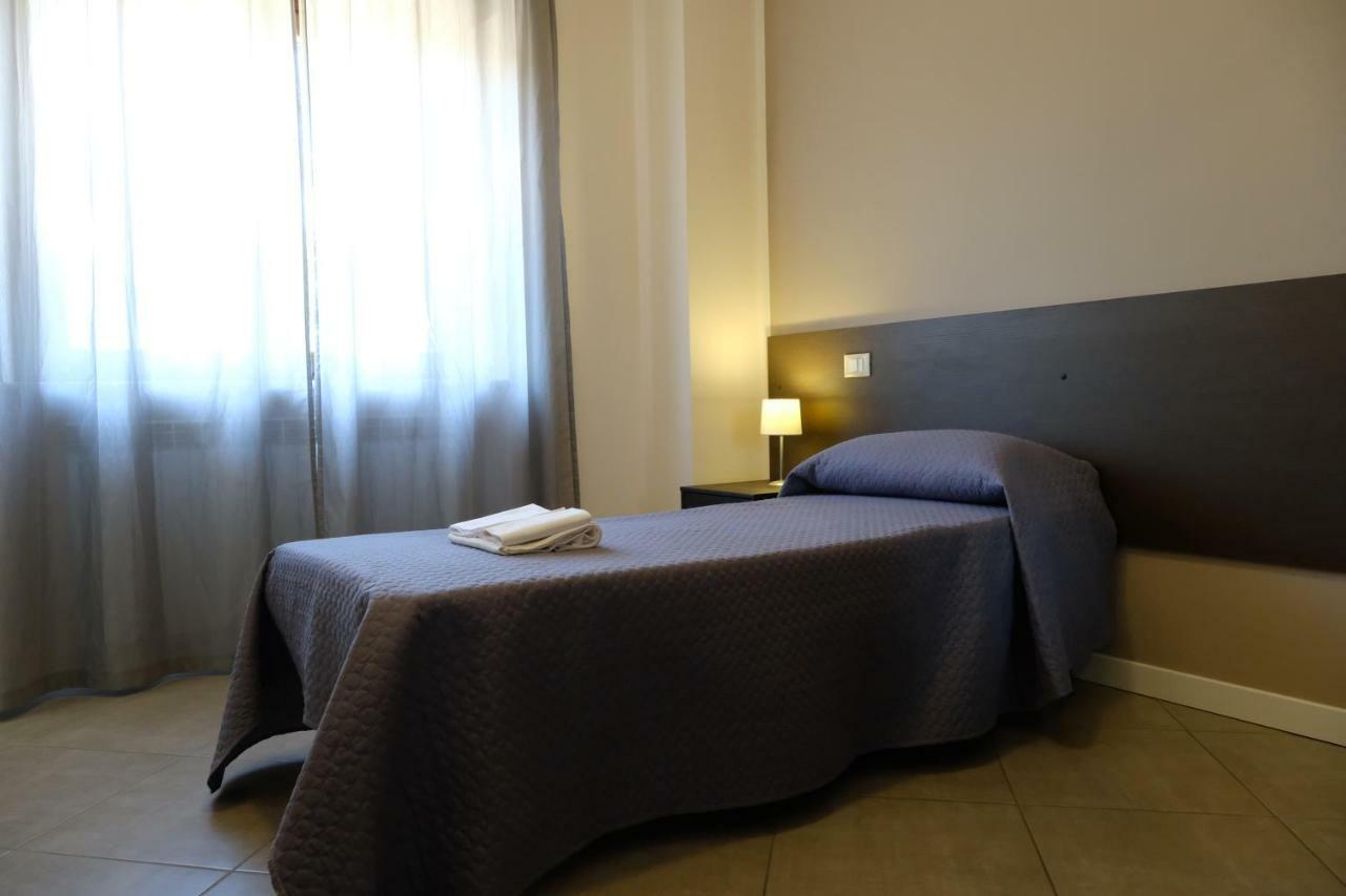 B&B Grandangolo Preturo Eksteriør billede