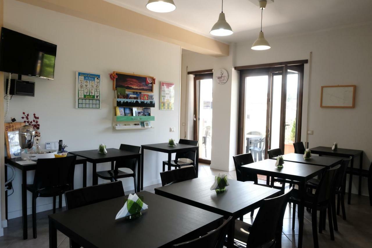 B&B Grandangolo Preturo Eksteriør billede